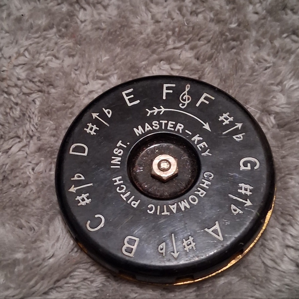 Kratt Master Key Chromatic Pitch Instrument / Pipe